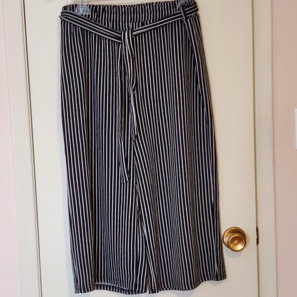 New Striped Capris